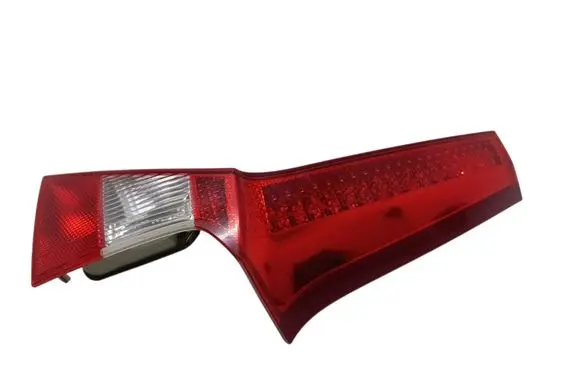 Volvo V70 Tailgate rear/tail lights 164392