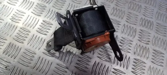 Nissan Almera N16 Middle seatbelt (rear) 07110059