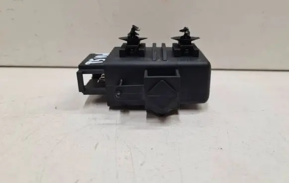 Volkswagen Transporter - Caravelle T5 Other relay 1K0959772