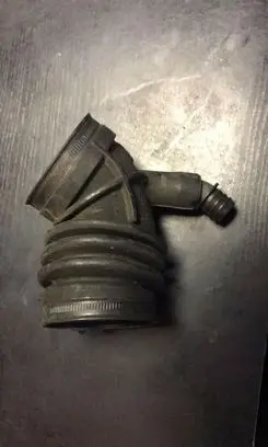 BMW 3 E46 Air intake hose/pipe 1437355