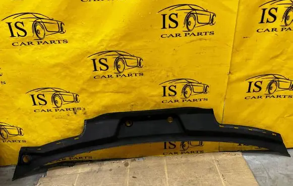 Porsche Cayenne (92A) Wiper trim 7P5819401B