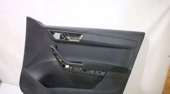 Skoda Fabia Mk3 (NJ) Front door card panel trim 6V1867014K