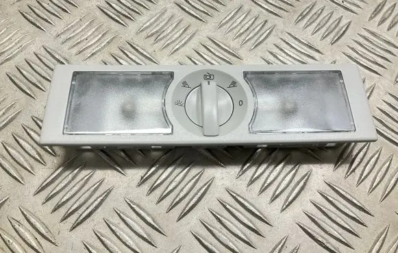 Volkswagen Jetta VI Rear seat light 6Q0947291B