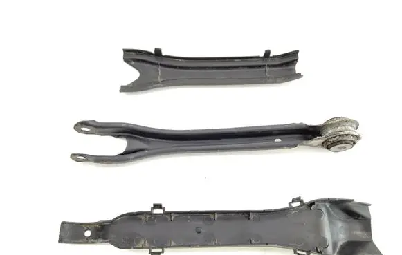 Mercedes-Benz CLS C218 X218 Rear control arm A2043521205