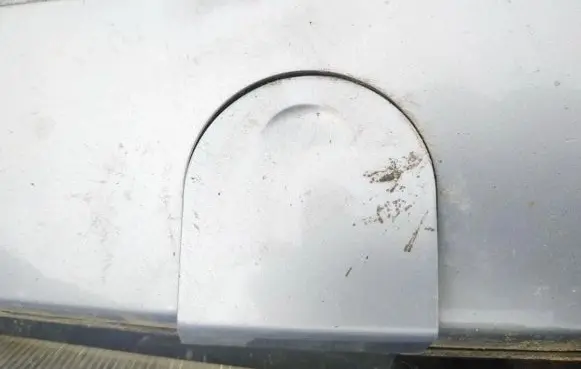 Opel Zafira A Front tow hook cap/cover