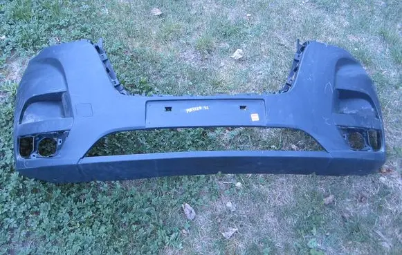 Renault Master III Front bumper 620228205R