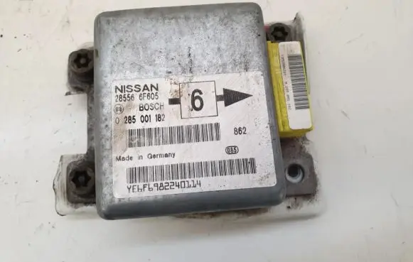Nissan Micra Airbag control unit/module 0285001182