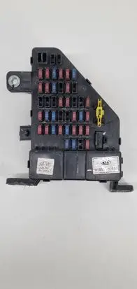 KIA Sportage Fuse module 919501F510