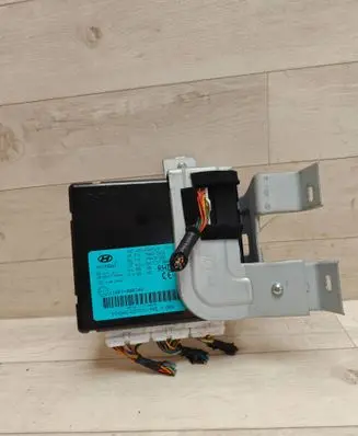 Hyundai i40 Keyless (KESSY) go control unit/module 954803Z030 39RA331000