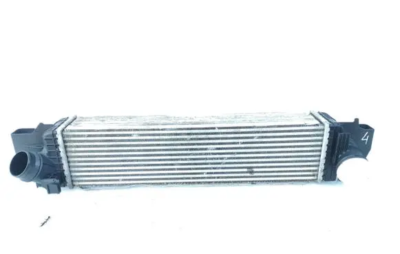 BMW 2 F45 Coolant radiator 7617598