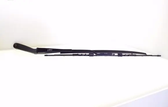 Mercedes-Benz C W203 Windshield/front glass wiper blade A2038200544