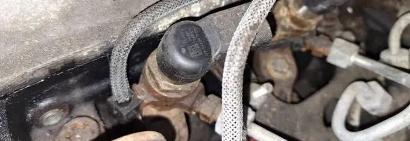 Ford Focus Fuel injector 4m5q9f593ad