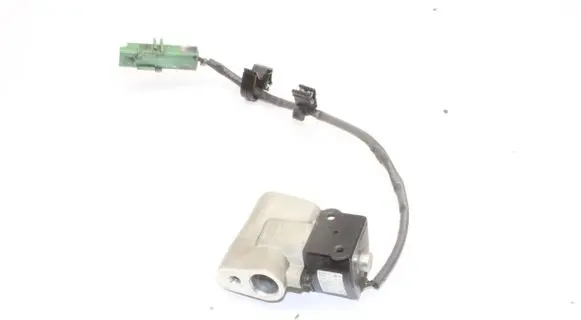 Renault Zoe Air conditioning (A/C) expansion valve 924871682R