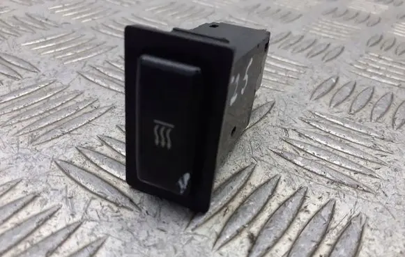 Toyota Avensis T250 Windscreen/window heater switch 153337