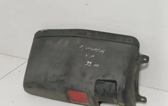 Rear bumper corner part panel trim