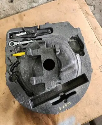 Citroen C4 II Tool box 9671574380