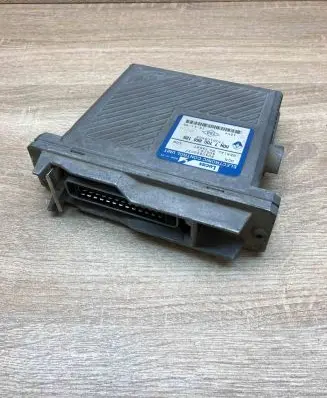 Renault Scenic I Engine control unit/module ECU 7700868189 7700105605