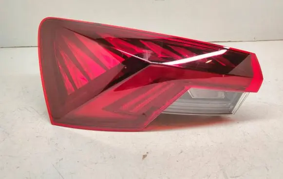 Skoda Octavia Mk4 Rear/tail lights 5E3945207A