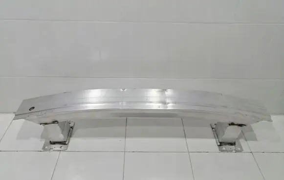 Audi e-tron Quarter panel pressure vent 