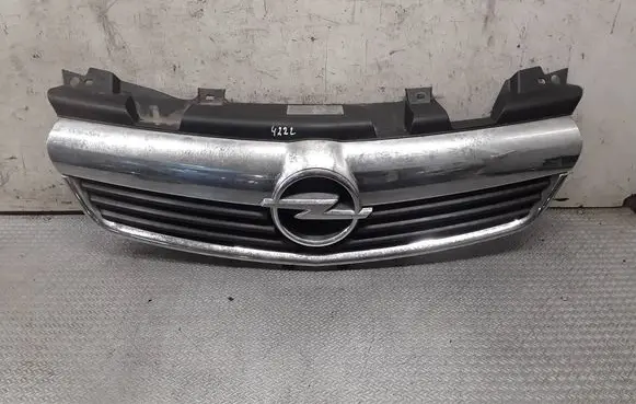 Opel Zafira B Front bumper upper radiator grill 13238416