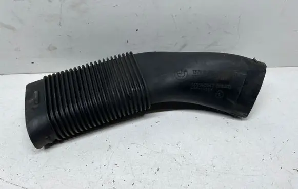 BMW X6 E71 Air intake duct part 7812058