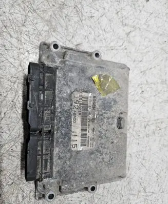Fiat Stilo Engine control unit/module 0281011421 1039S02356