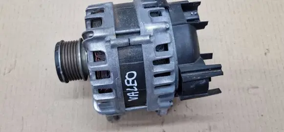 Renault Megane IV Generator/alternator 231004719R