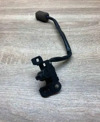 Subaru Forester SF Electric window control switch 