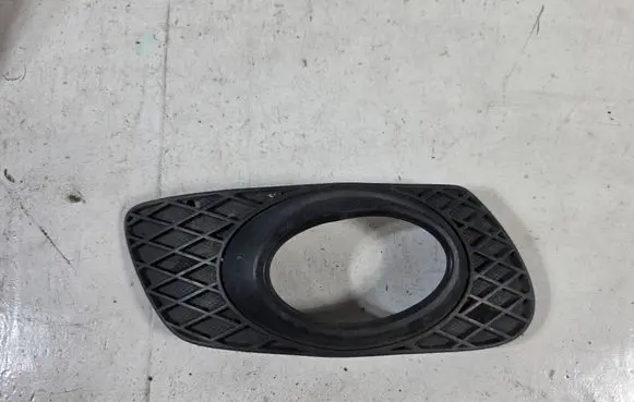 Mercedes-Benz ML W164 Front fog light trim/grill A1648260224