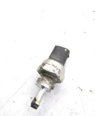 Nissan Qashqai+2 Exhaust gas pressure sensor 8201000764 H8200443536