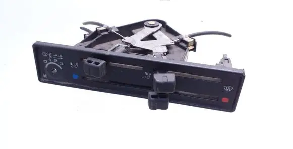 Volkswagen PASSAT B2 Climate control unit 321819045C