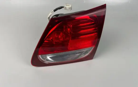 Lexus GS 300 350 430 450H Tailgate rear/tail lights