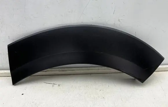 Mazda CX-30 Rear arch trim dfr5-51w61