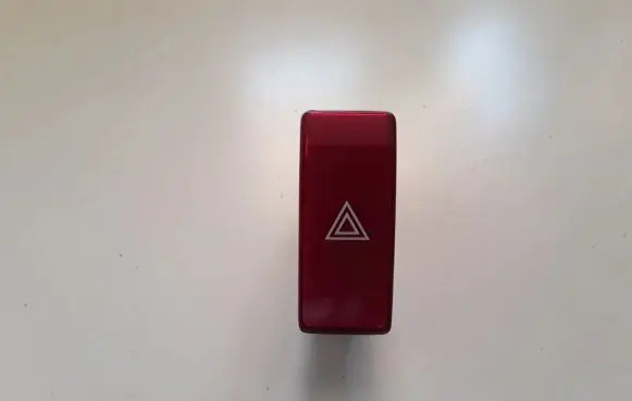 Honda CR-V Hazard light switch M33808