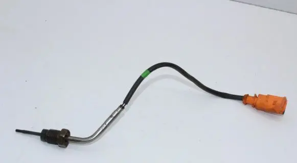 Audi A5 8T 8F Exhaust gas temperature sensor 05L906088
