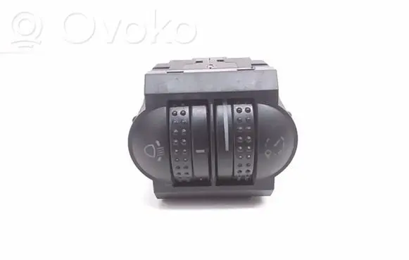 Volkswagen PASSAT B5 Headlight level height control switch 3B0941333C