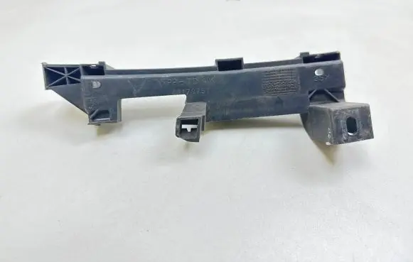 Peugeot 307 Headlight/headlamp mounting bracket 43170757