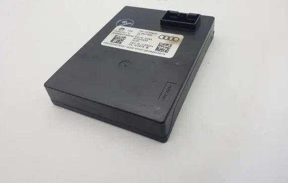 Audi Q7 4L Antenna control unit 4L0907335 4F0910335 033541101
