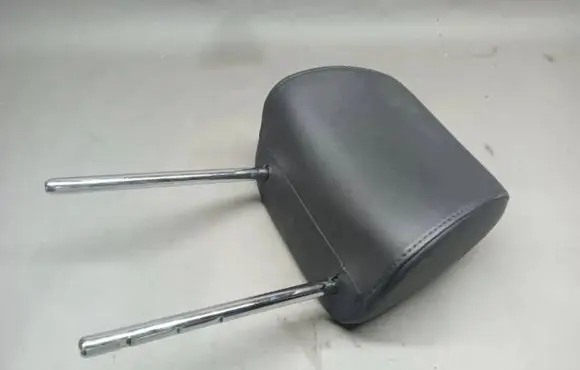 Skoda Yeti (5L) Front seat headrest 