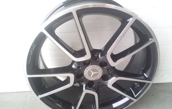 Mercedes-Benz C W205 R19 alloy rim A2054014900