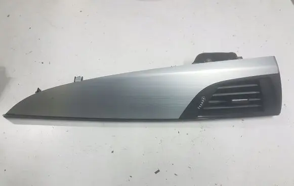 BMW 1 F20 F21 Dashboard side air vent grill/cover trim
