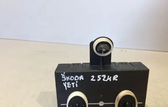 Skoda Yeti (5L) Door control unit/module 7N0959792G