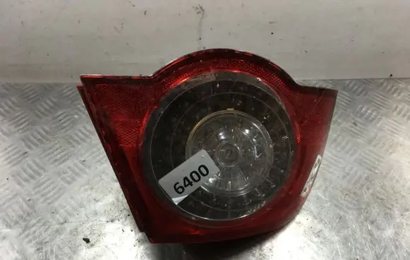 Volkswagen PASSAT B6 Rear/tail lights 275701