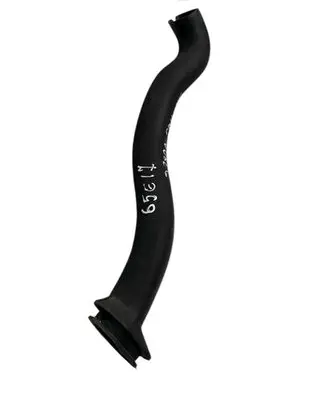 Air intake hose/pipe