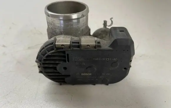 Ford Fiesta Throttle valve 8A6G9F991AC