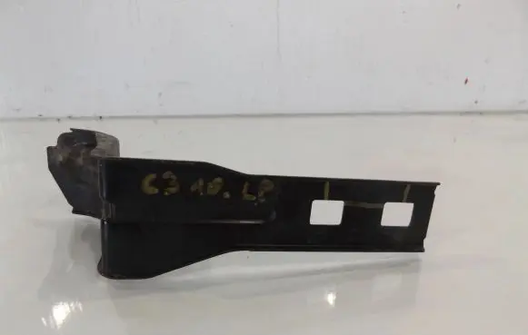 Citroen C3 Headlight/headlamp mounting bracket 96739550