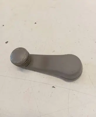 Volkswagen Transporter - Caravelle T5 Front door window winding handle 1H0837581D