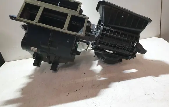 Hyundai Kona I Cooling fan wiring 