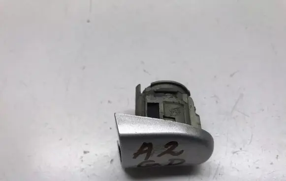 Audi A2 Rear door handle cover 