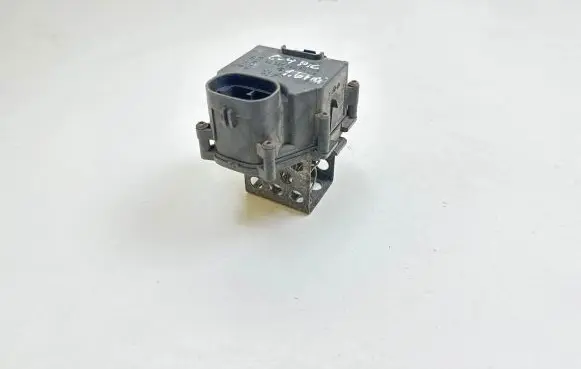 Citroen C4 I Coolant fan relay 9658508980